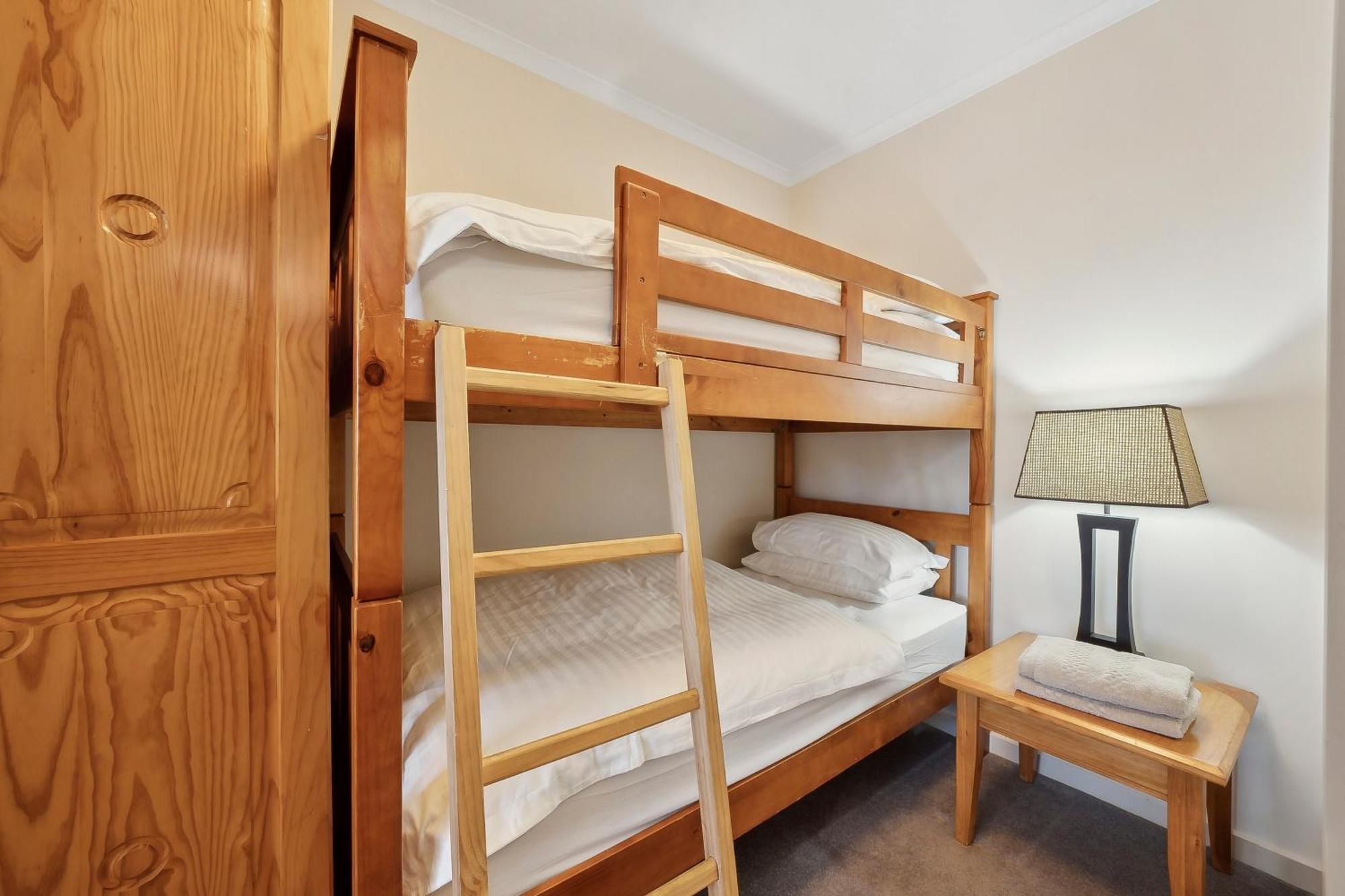 Hotel Pension Grimus Mount Buller Dış mekan fotoğraf
